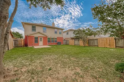 9234 Windswept Grove Drive, Houston, TX 77083 - Photo 3