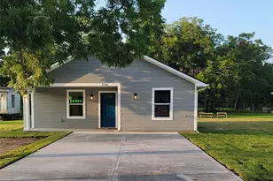 116 Tanner St, Brazoria, TX 77422 - Photo 1