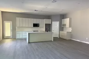 10119 Grover Ln, Houston, TX 77041 - Photo 5