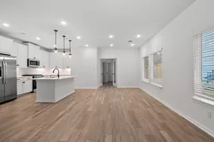 119 West Coralburst Loop, Montgomery, TX 77316 - Photo 5