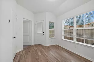 119 West Coralburst Loop, Montgomery, TX 77316 - Photo 7