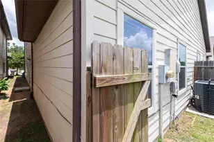 12130 Pia Drive, Houston, TX 77044 - Photo 3