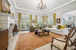 422 Pinewold Dr, Houston, TX 77056 - Photo 11