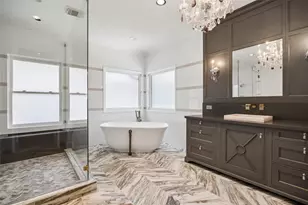 422 Pinewold Dr, Houston, TX 77056 - Photo 29