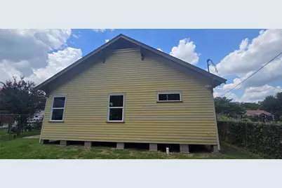 4604 Beggs Street, Houston, TX 77009 - Photo 5