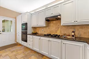 55 Pinepath Pl, The Woodlands, TX 77381 - Photo 13