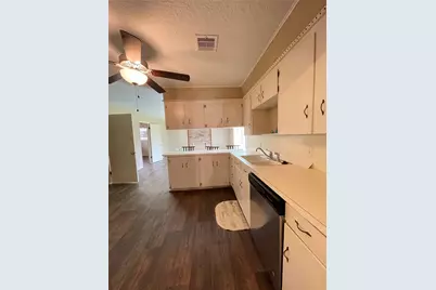 317 Evans Street, Angleton, TX 77515 - Photo 7