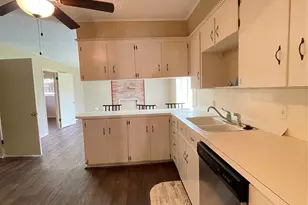 317 Evans St, Angleton, TX 77515 - Photo 7