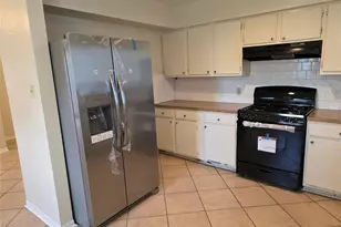 4601 Reveille St, Houston, TX 77087 - Photo 9