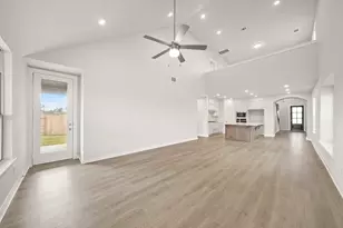 459 Mathis Lake Ln, Conroe, TX 77304 - Photo 9