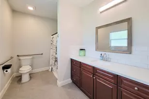 1306 Appomattox Dr, Texas City, TX 77591 - Photo 17