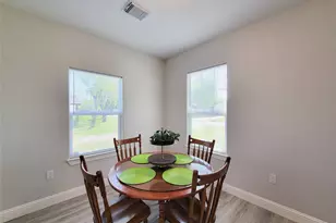 1306 Appomattox Dr, Texas City, TX 77591 - Photo 11