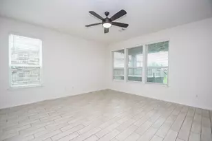 5027 Hickory Deer Ln, Richmond, TX 77406 - Photo 5