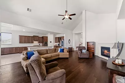 3211 Parker Drive, Pearland, TX 77584 - Photo 7
