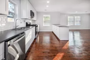 3234 Berry St, Houston, TX 77004 - Photo 9