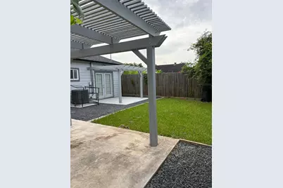 3234 Berry Street, Houston, TX 77004 - Photo 33