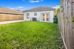 3234 Berry St, Houston, TX 77004 - Photo 29