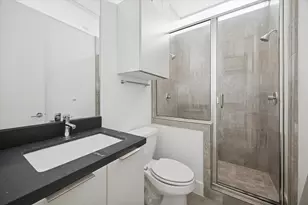 1151 W 18th St, Houston, TX 77008 - Photo 15