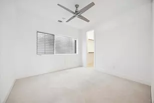 1151 W 18th St, Houston, TX 77008 - Photo 17