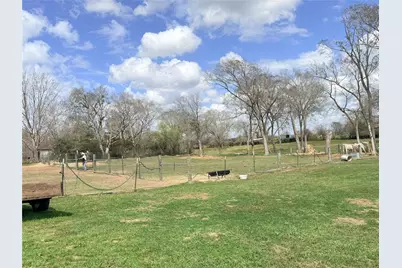 13700 Burnett Road, Beasley, TX 77417 - Photo 29