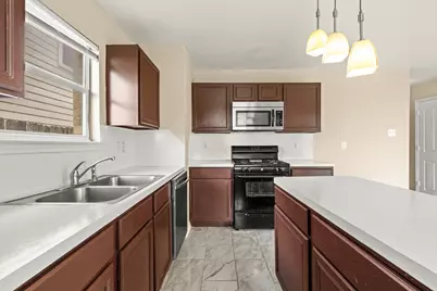 7931 Raven Creek Lane, Cypress, TX 77433 - Photo 13