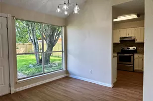 4206 Sequoia St, Baytown, TX 77521 - Photo 5
