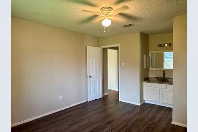 4206 Sequoia Street, Baytown, TX 77521 - Photo 13