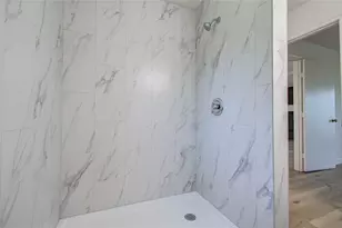 10730 Clear Cove Ln, Houston, TX 77041 - Photo 27