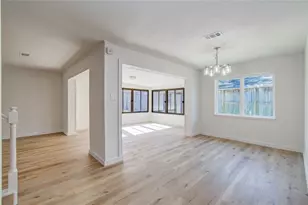 10730 Clear Cove Ln, Houston, TX 77041 - Photo 13