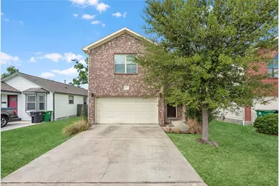 823 E 36th Street, Houston, TX 77022 - Photo 1