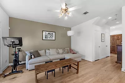 823 E 36th Street, Houston, TX 77022 - Photo 5