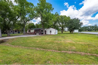 102 Avenue F, Alvin, TX 77511 - Photo 5