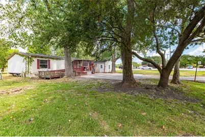 102 Avenue F, Alvin, TX 77511 - Photo 7