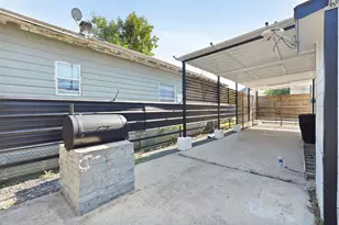 2120 Fulton St, Houston, TX 77009 - Photo 9