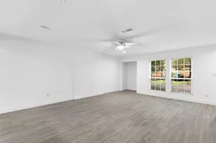 1011 Hamblen Rd, Kingwood, TX 77339 - Photo 7