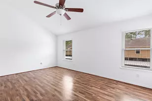 1011 Hamblen Rd, Kingwood, TX 77339 - Photo 15