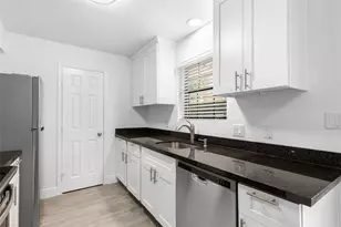 1011 Hamblen Rd, Kingwood, TX 77339 - Photo 11