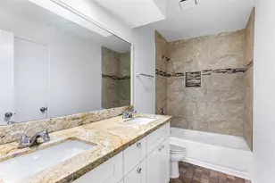 1011 Hamblen Rd, Kingwood, TX 77339 - Photo 19