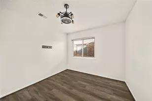 3219 The Highlands Dr, Sugar Land, TX 77478 - Photo 17