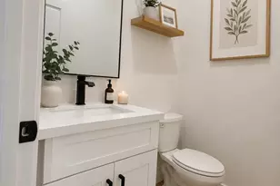 5312 Denmark St, Houston, TX 77028 - Photo 9