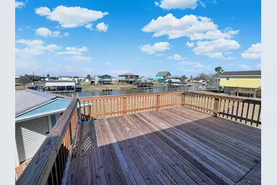 982 County Road 204, Sargent, TX 77414 - Photo 17