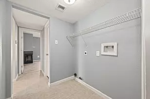 15206 Barbarossa Dr, Houston, TX 77083 - Photo 17