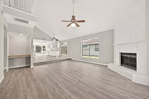 15206 Barbarossa Dr, Houston, TX 77083 - Photo 11