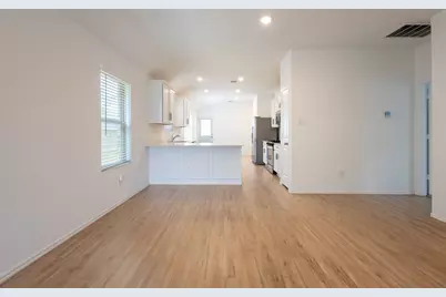 19396 Villa Mesa Dr, New Caney, TX 77357 - Photo 7