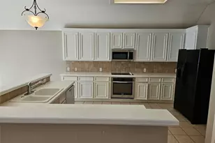 4434 Grove Park Dr, League City, TX 77573 - Photo 9