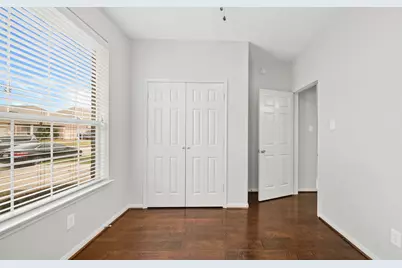 15710 Flagstone Walk Way, Houston, TX 77049 - Photo 17