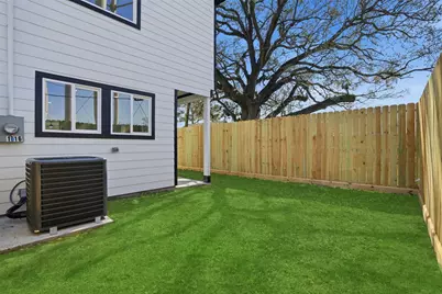 116 S 3rd Street, La Porte, TX 77571 - Photo 23