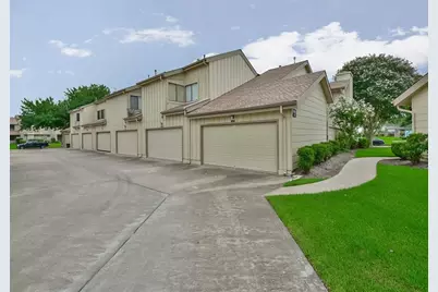 3114 Windchase Blvd Boulevard #411, Houston, TX 77082 - Photo 7