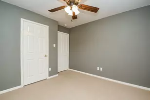 7218 Fox Hall Ln, Humble, TX 77338 - Photo 3