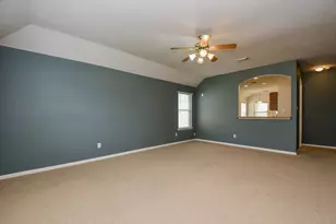 7218 Fox Hall Ln, Humble, TX 77338 - Photo 11